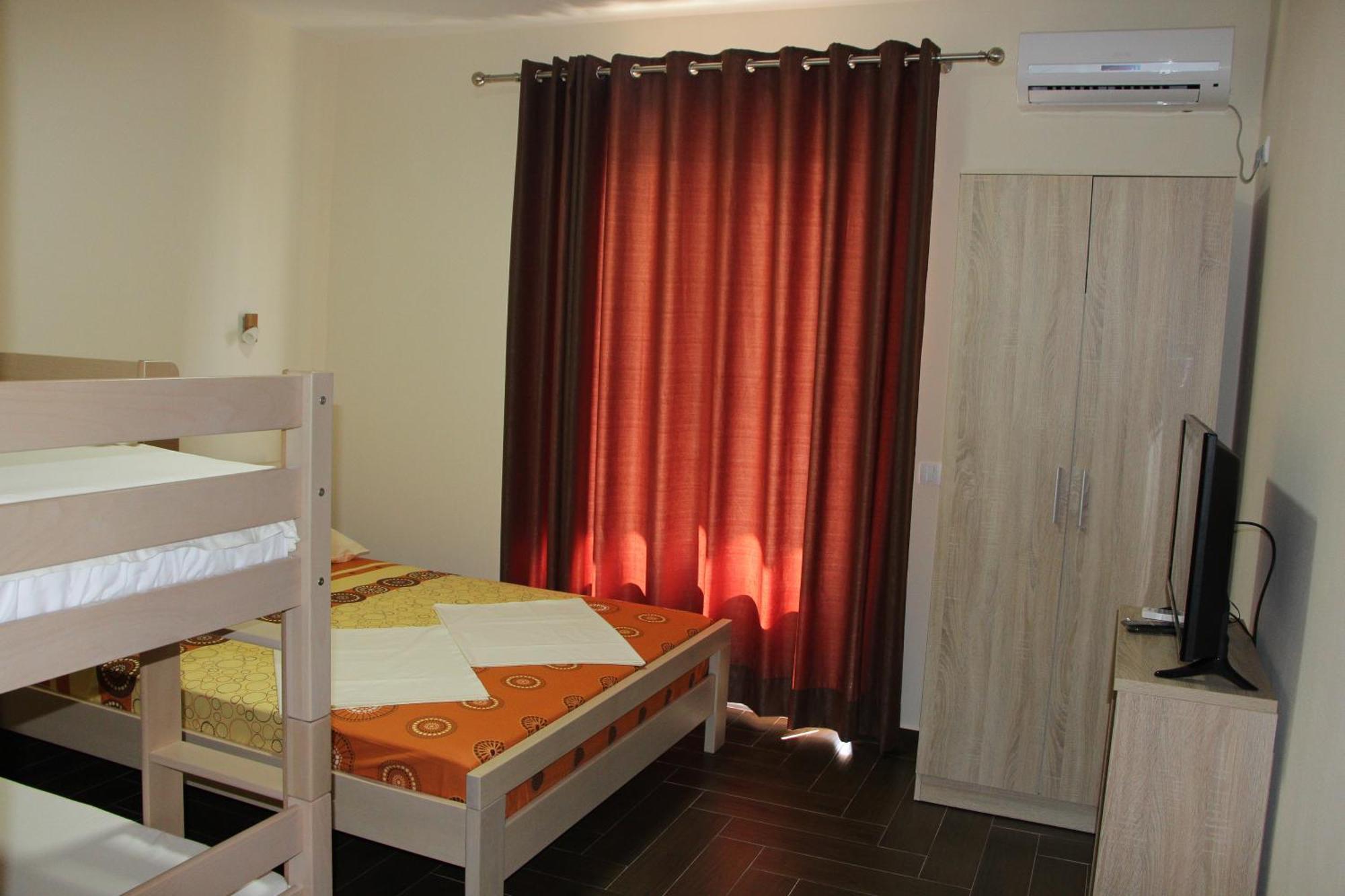 Apartment Family Ulcinj Exteriör bild
